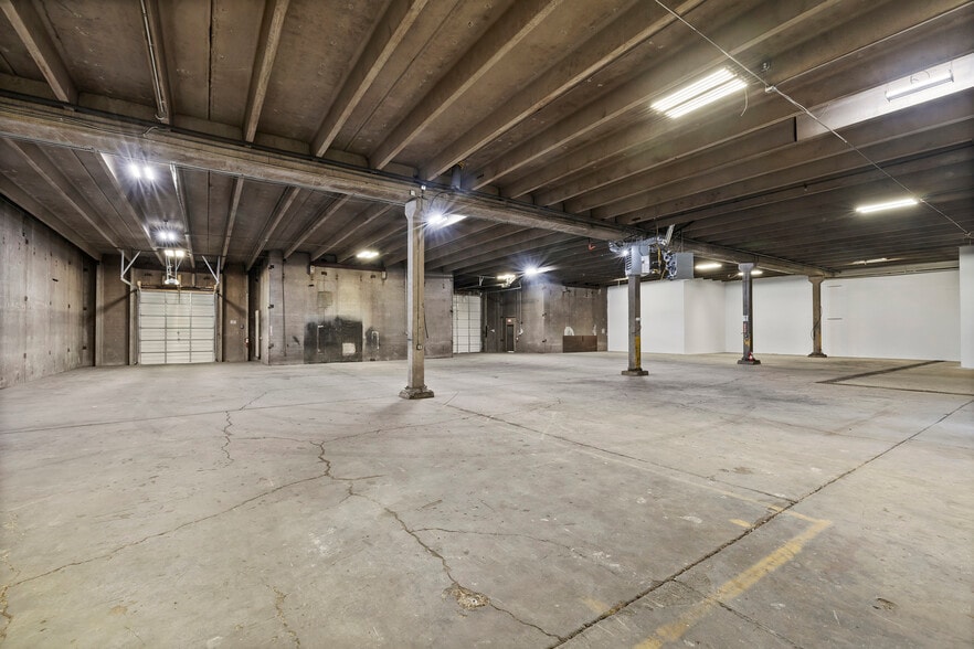 More Photos Of 3700 Canal Dr, Fort Collins Warehouse For Lease