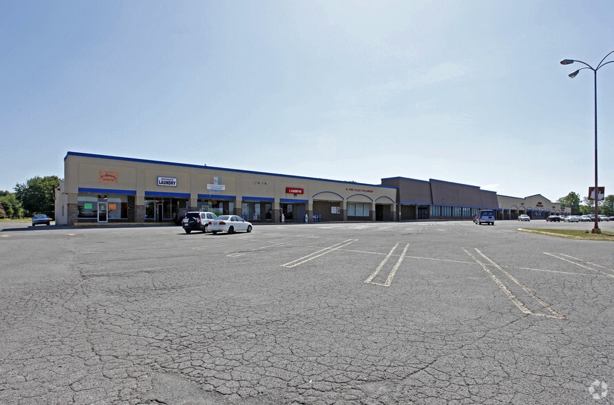 More Photos Of 629-637 S Water Ave, Gallatin Unknown For Lease