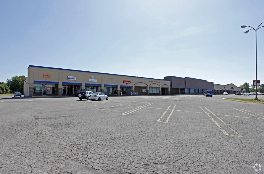 More Photos Of 629-637 S Water Ave, Gallatin Unknown For Lease