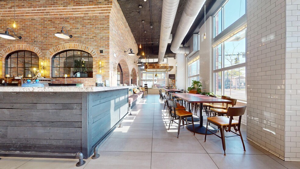 More Photos Of 235 S Cayuga St, Ithaca Specialty For Lease