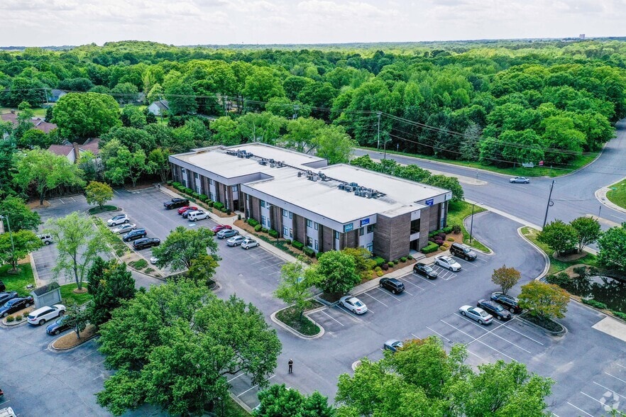 More Photos Of 10801 Johnston Rd, Charlotte Office For Lease