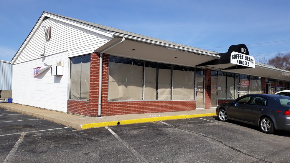 More Photos Of 997-1001 Sandy Ln, Warwick Storefront For Lease