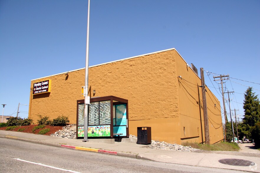 More Photos Of 9450 35th Ave SW, Seattle Storefront For Lease