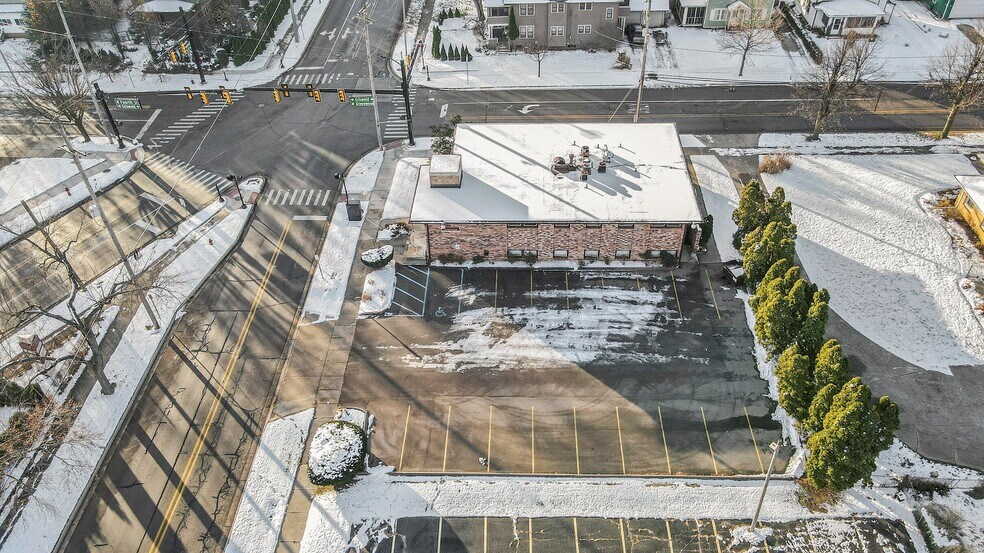 More Photos Of 1514 4th St, Jackson Healthcare For Sale