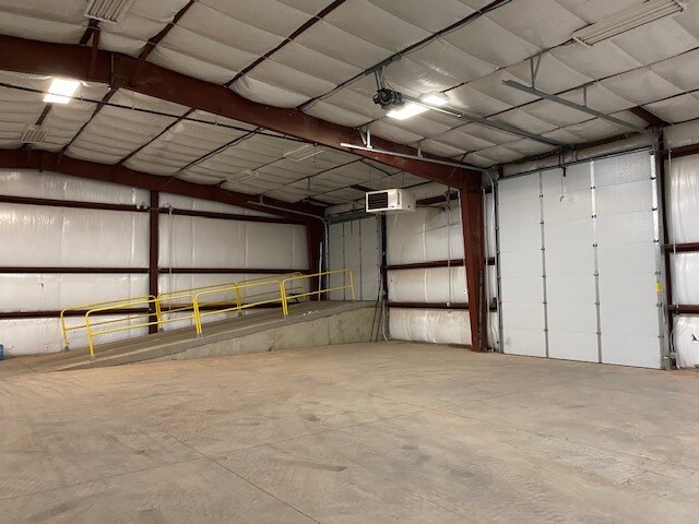 More Photos Of 3183 Highway 22 N, Dickinson Manufacturing For Lease