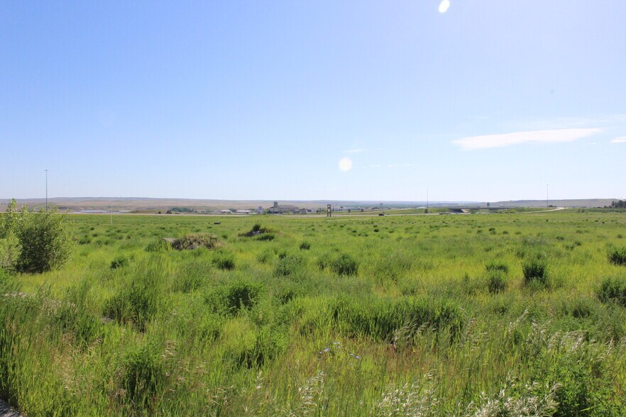 More Photos Of 461 Granite Peak Dr, Casper Land For Sale