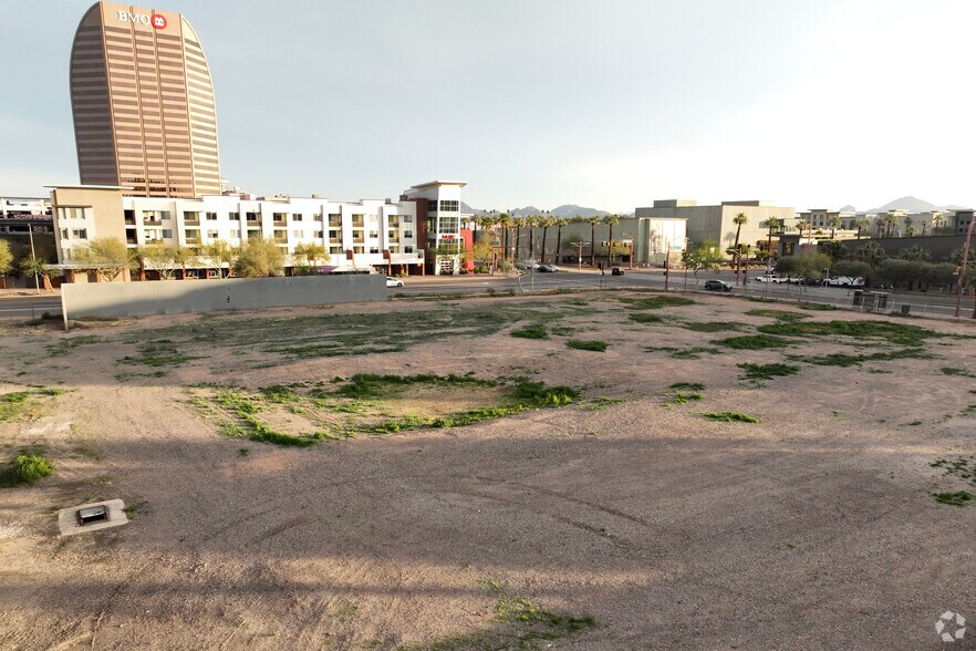 More Photos Of 1500 N Central Ave, Phoenix Unknown For Lease
