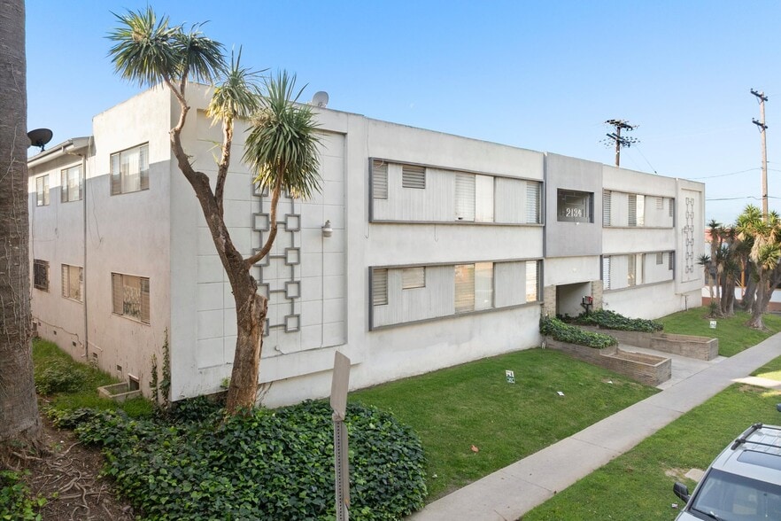 More Photos Of 2134 W El Segundo Blvd, Gardena Apartments For Sale
