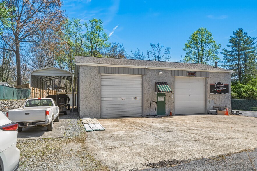 More Photos Of 130 Oakland Hill Dr, Etowah Warehouse For Sale