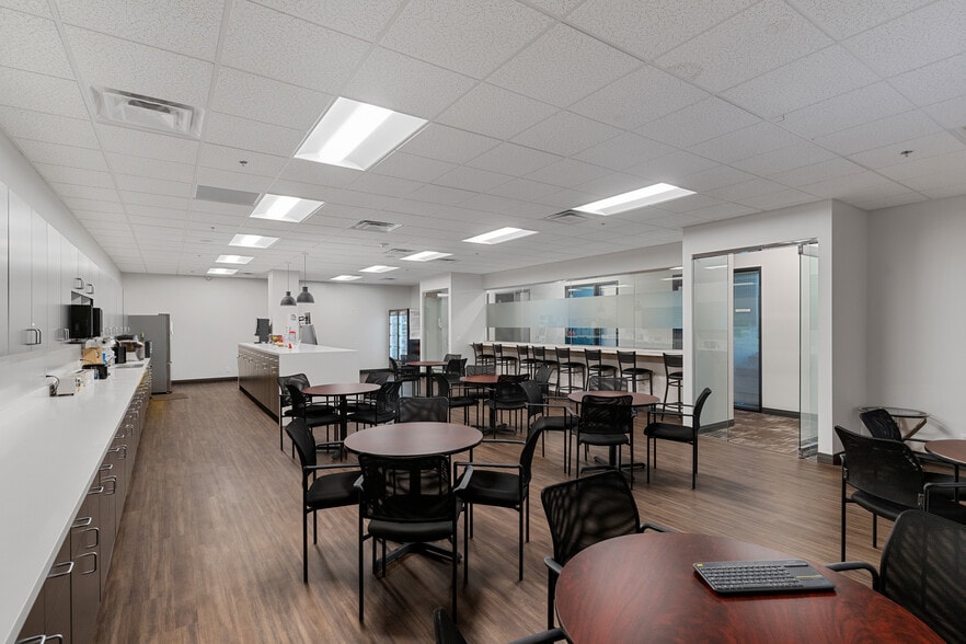 More Photos Of 3755 Breakthrough Way, Las Vegas Office For Lease