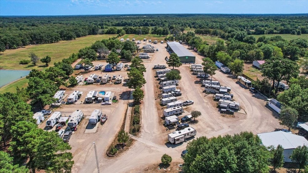 More Photos Of 120 County Road 42000, Paris Trailer Camper Park For Sale