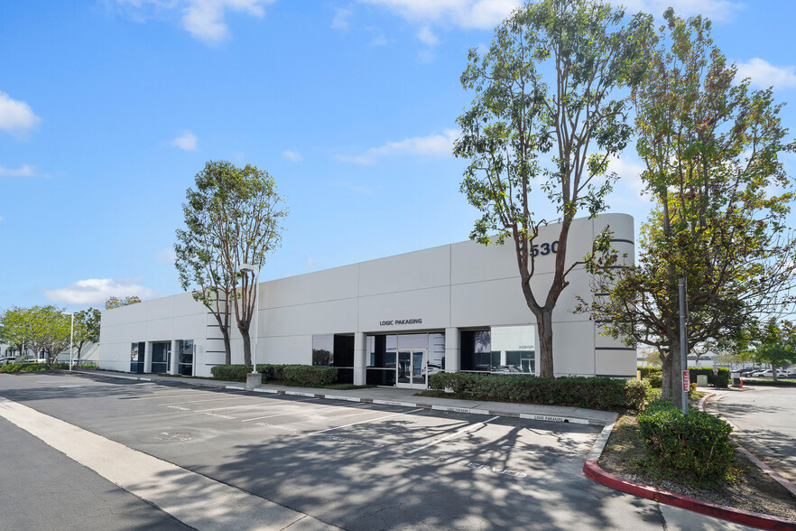 Primary Photo Of 3530 Lake Center Dr, Santa Ana Light Manufacturing For Sale