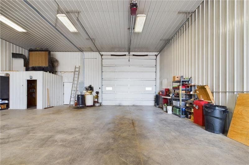 More Photos Of 221 Main St, Jetmore Auto Repair For Sale