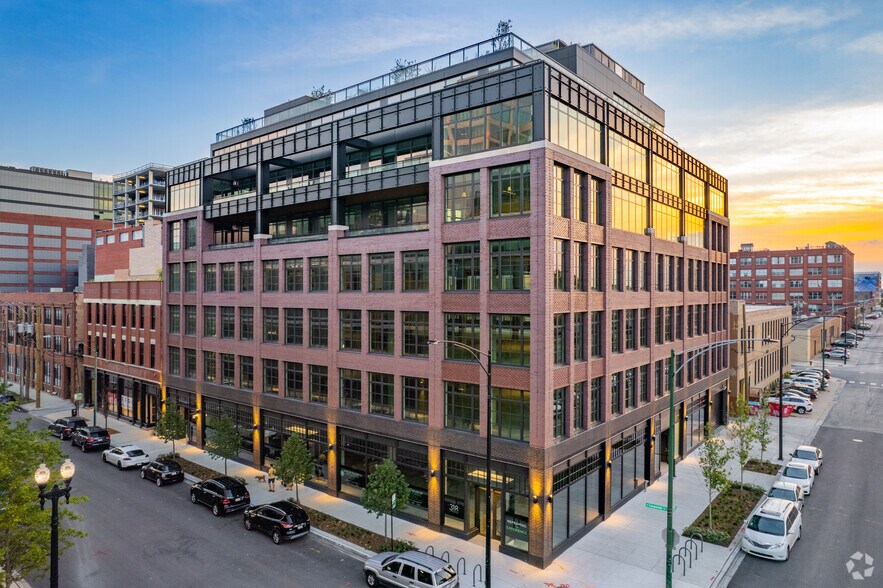 Primary Photo Of 318 N Carpenter St, Chicago Office For Lease