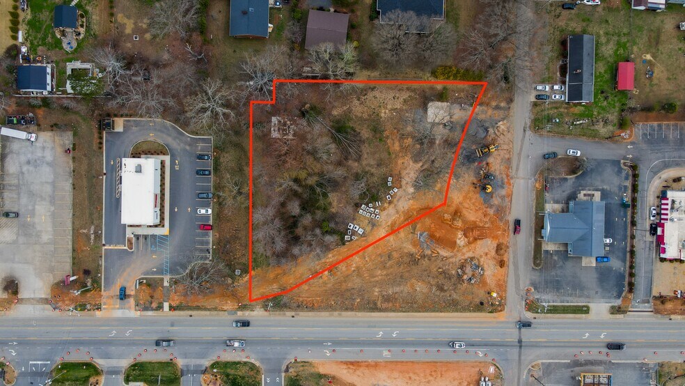 More Photos Of 117 E Maple St, Yadkinville Land For Sale