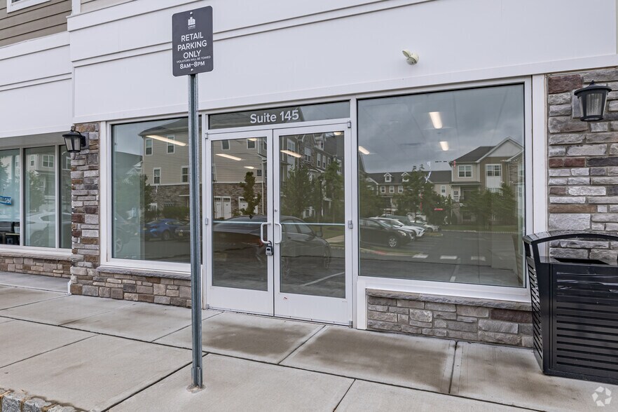 More Photos Of 1 Housel Cir, Hillsborough Apartments For Lease