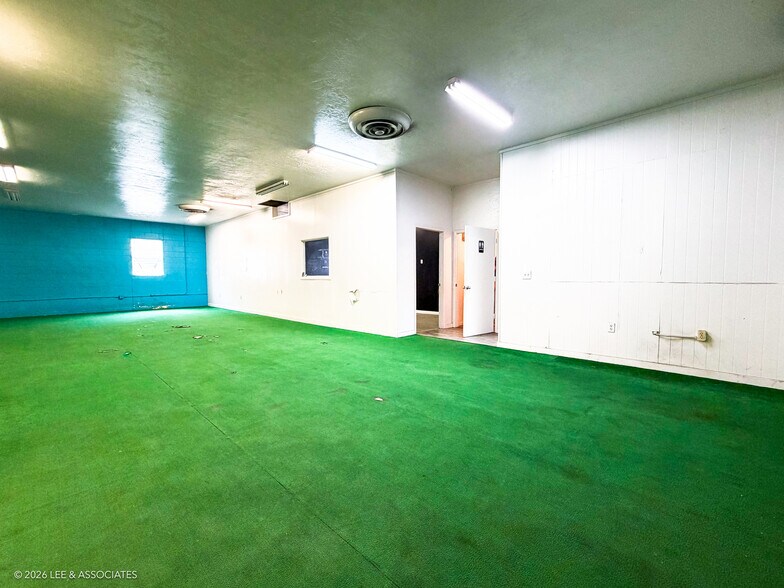 More Photos Of 3707 SW 42nd Ave, Gainesville Warehouse For Lease