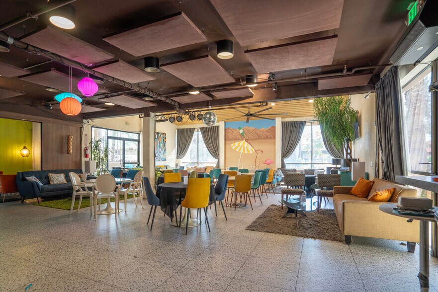 More Photos Of , Palm Springs Office For Sale