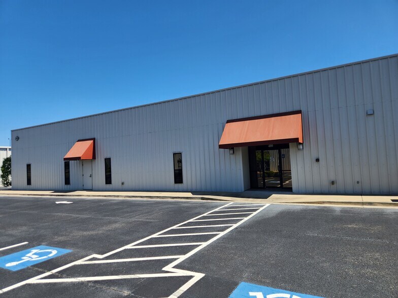 Primary Photo Of 400 Commerce Center Dr, Brunswick Office For Sale