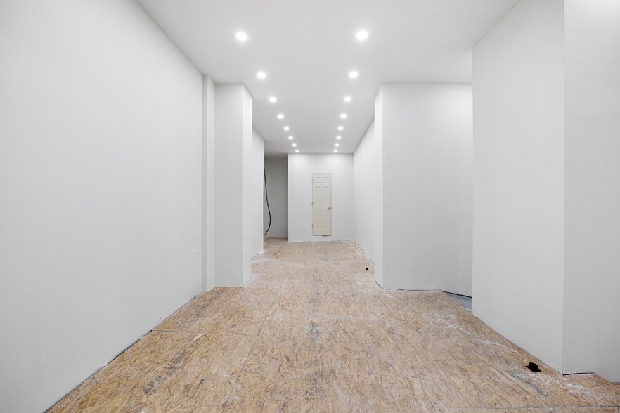 More Photos Of 2015 Amsterdam Ave, New York Apartments For Lease