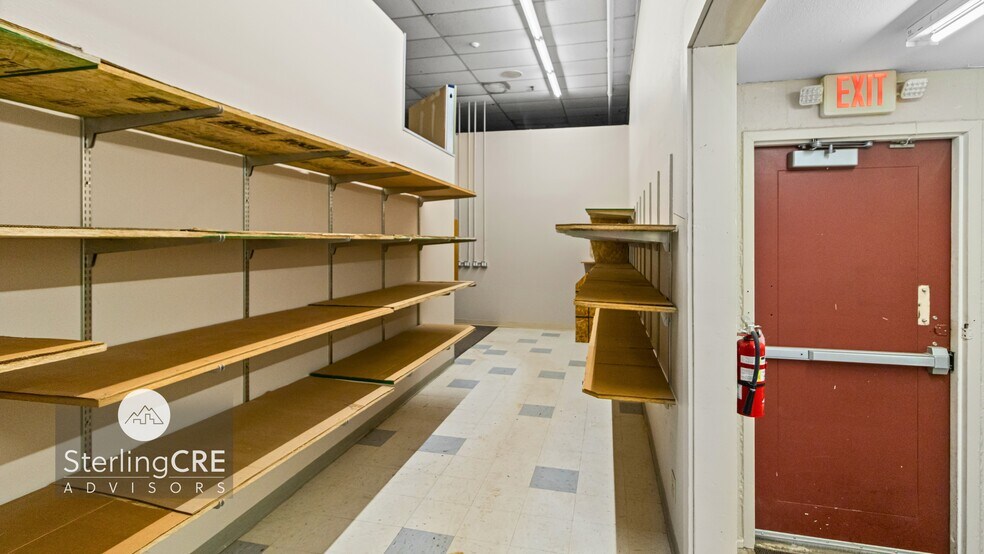 More Photos Of 400-526 Euclid Ave, Helena General Retail For Lease