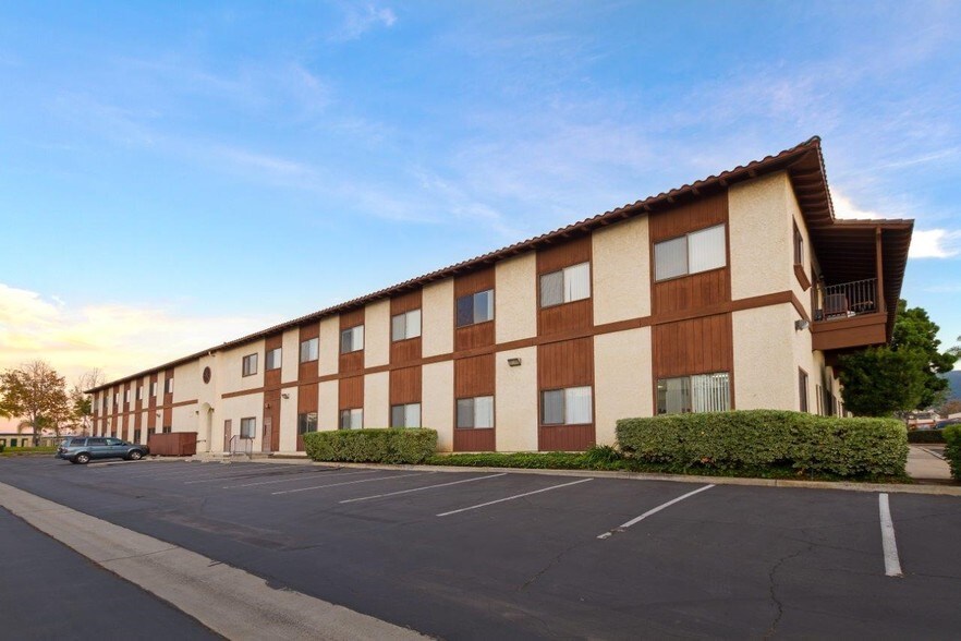 More Photos Of 334 Via Vera Cruz, San Marcos Unknown For Lease