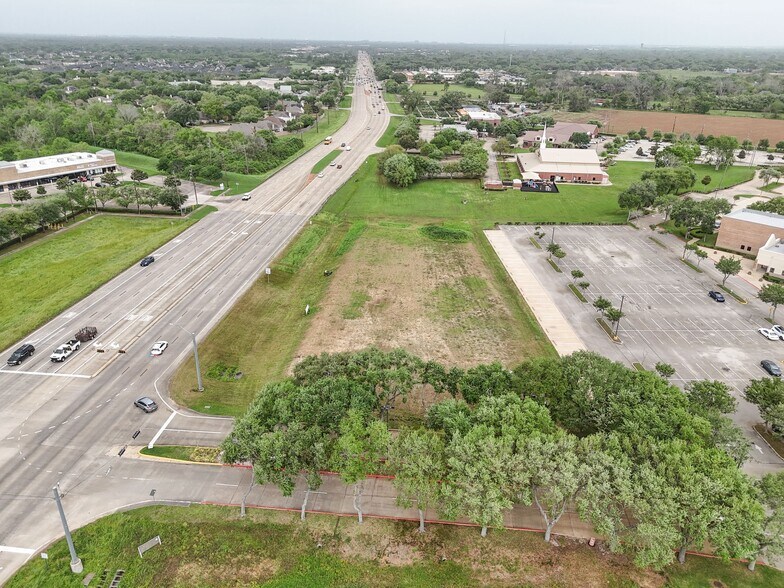 More Photos Of Highway 6 South & Knight Ct, Missouri City Land For Sale