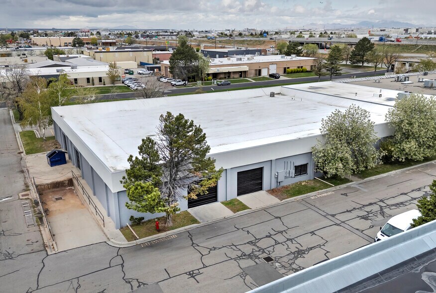 More Photos Of 3101 W 2100 S, Salt Lake City Flex For Lease