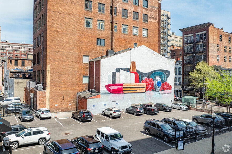 More Photos Of 817 Main St, Cincinnati Office Residential For Sale