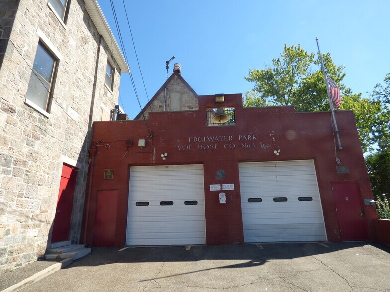 More Photos Of 22B Edgewater Park, Bronx Land For Sale
