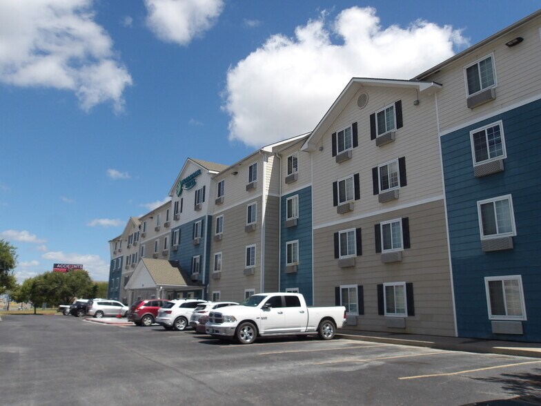 More Photos Of 3825 S Expressway 83, Harlingen Land For Sale