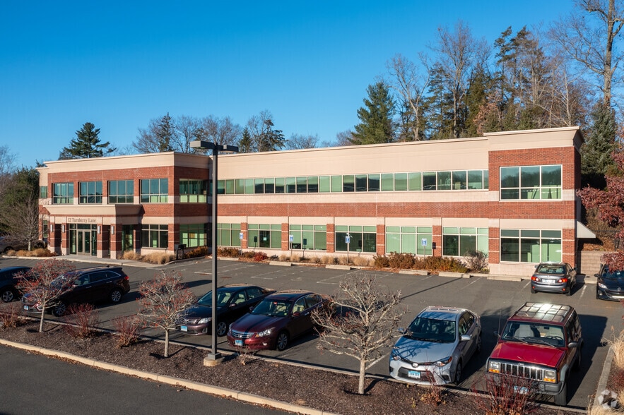 More Photos Of 12 Turnberry Ln, Newtown Office For Lease