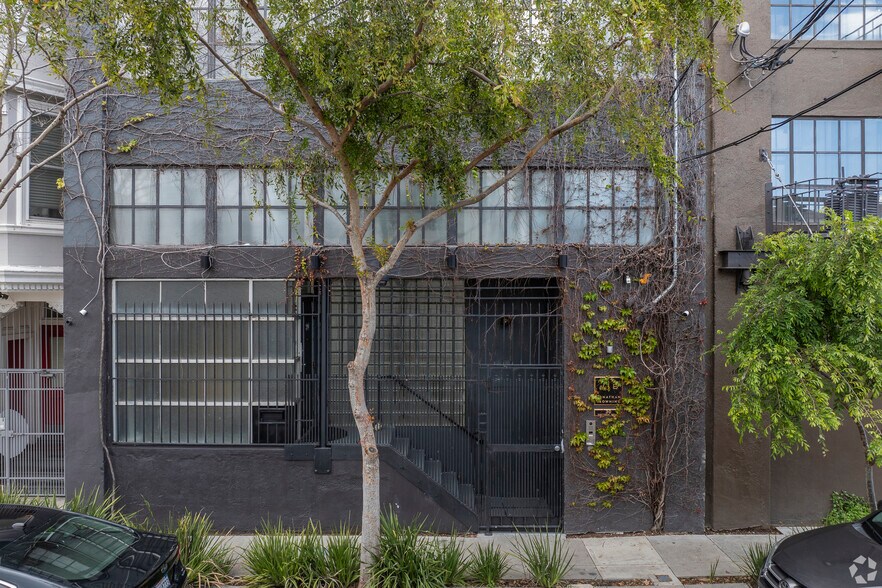 More Photos Of 30 Sheridan St, San Francisco Office For Sale