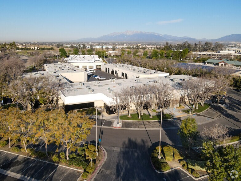 More Photos Of 720 E Carnegie Dr, San Bernardino Light Distribution For Lease