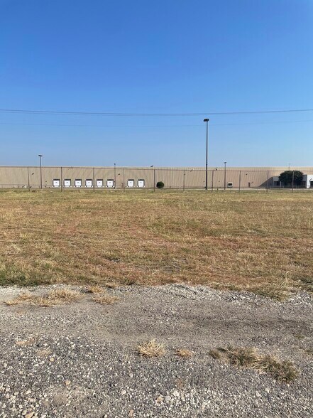 More Photos Of 2300 S Business 45, Corsicana Land For Sale