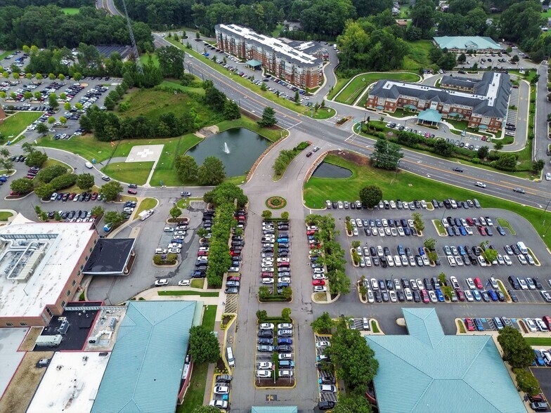 More Photos Of 8220 Meadowbridge Rd, Mechanicsville Medical For Lease