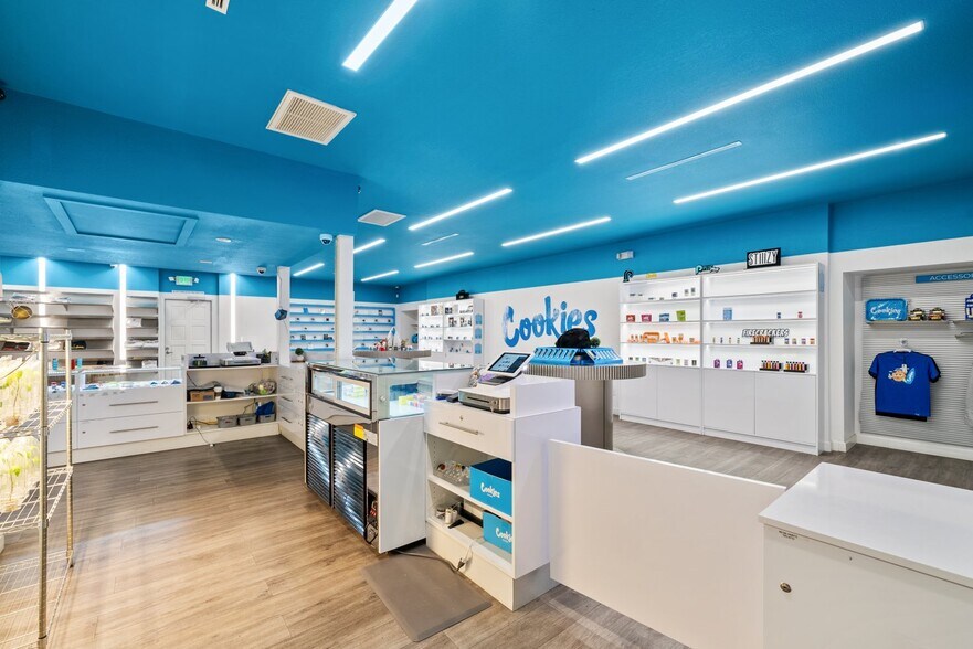 More Photos Of 1017 E Ocean Ave, Lompoc Medical For Sale