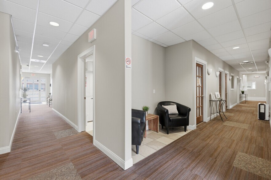 More Photos Of 1280 W Main St, Sun Prairie Freestanding For Sale