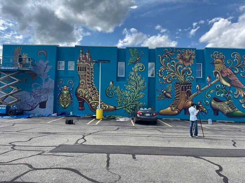 More Photos Of 214-218 Main St, Johnson City Storefront For Lease