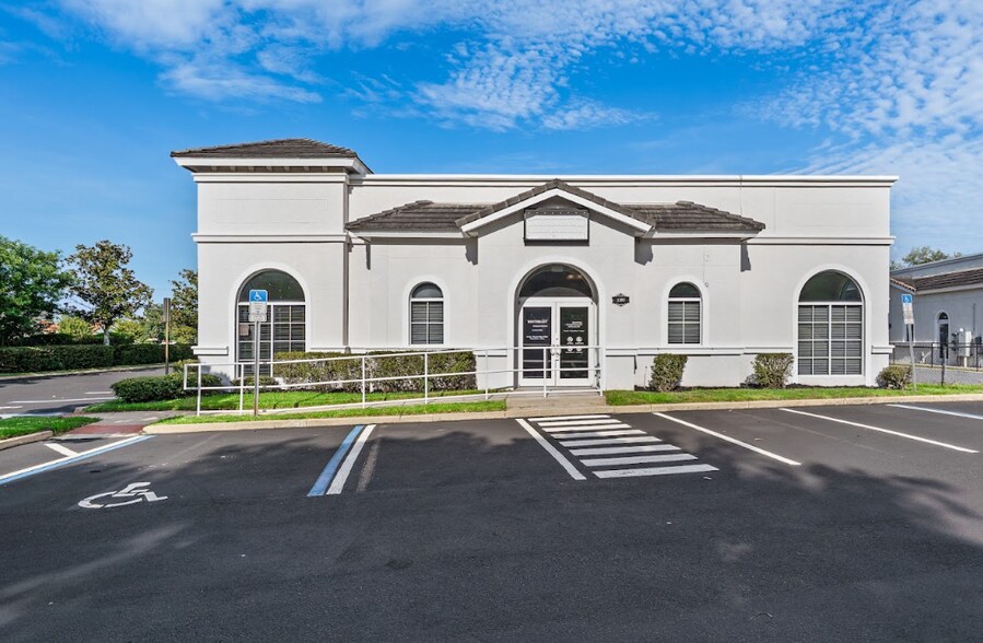Primary Photo Of 2285 N Central Ave, Kissimmee Medical For Lease