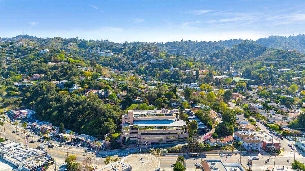 More Photos Of 12700 Ventura Blvd, Studio City Office For Lease