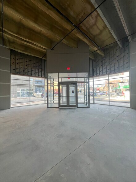 More Photos Of 202 W Berry St, Fort Wayne Office For Lease