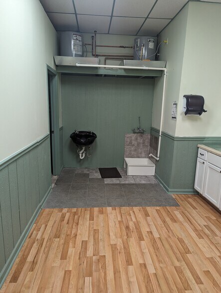 More Photos Of 5190 Navy Rd, Millington Coworking Space