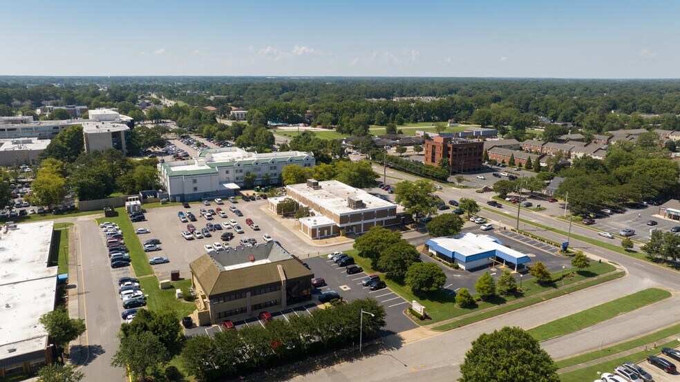 More Photos Of 1120 First Colonial Rd, Virginia Beach Medical For Lease