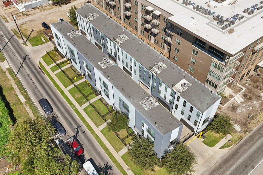 More Photos Of 4901 Live Oak St, Dallas Apartments For Sale