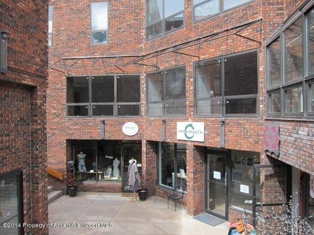 More Photos Of 400 E Hyman Ave, Aspen General Retail For Lease