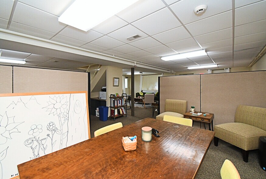 More Photos Of 206 N Main St, Souderton Freestanding For Sale