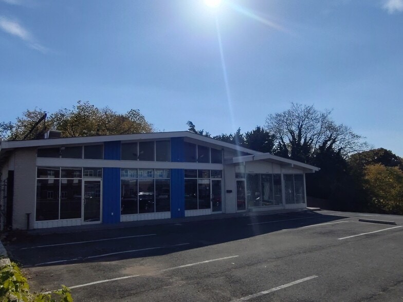 More Photos Of 6825 Richmond Hwy, Alexandria Freestanding For Sale