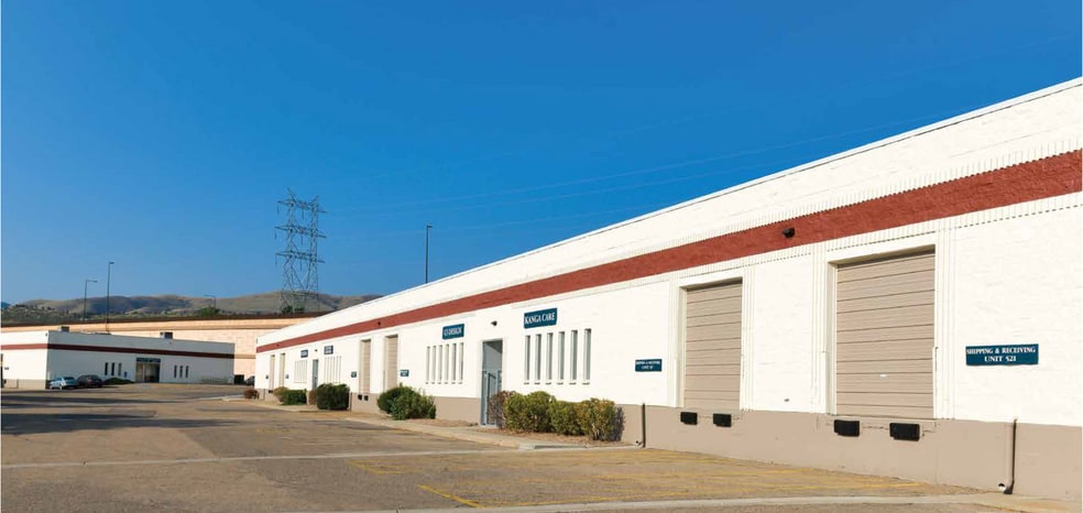 More Photos Of 405-431 Violet St, Golden Warehouse For Lease