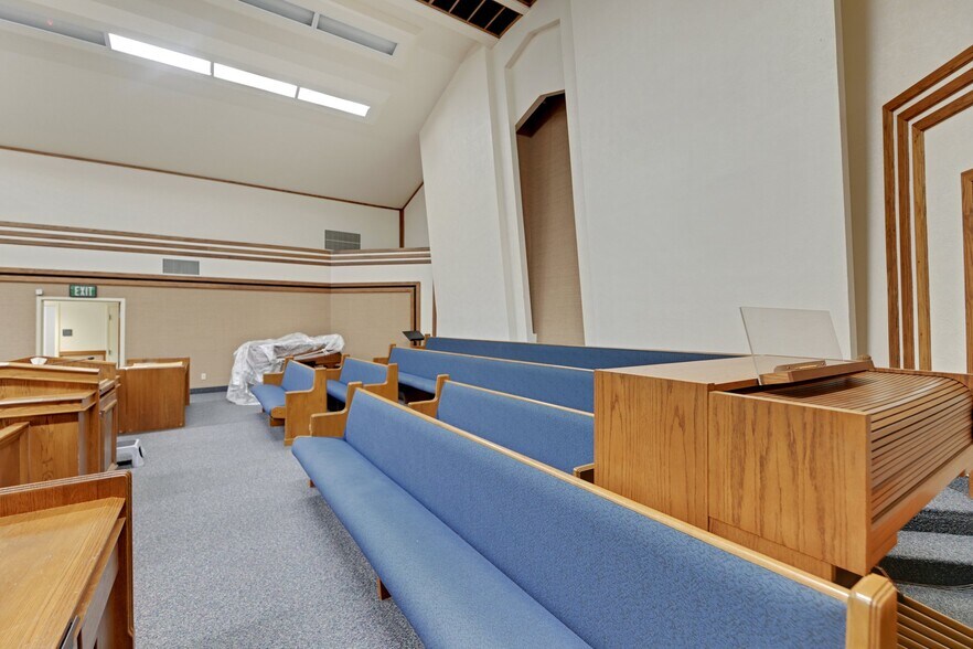 More Photos Of 762 S Court St, Montgomery Religious Facility For Sale
